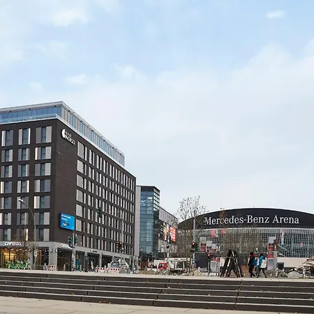 Indigo - East Side Gallery, An Ihg