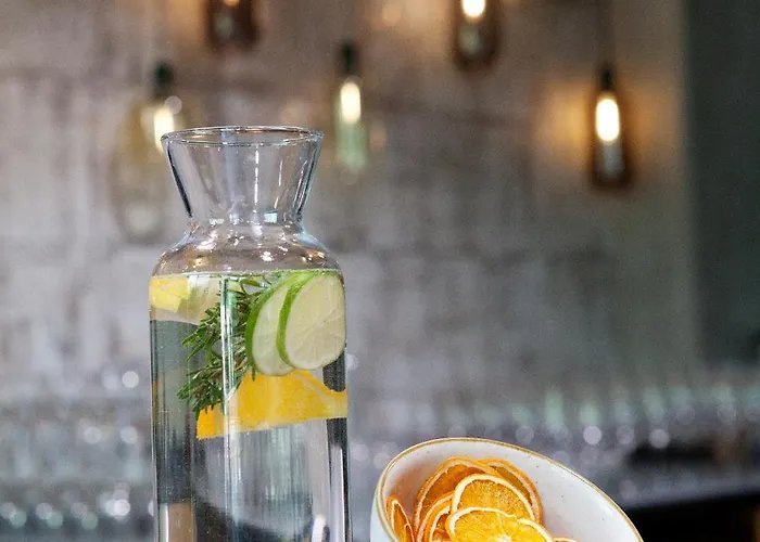 Indigo - East Side Gallery