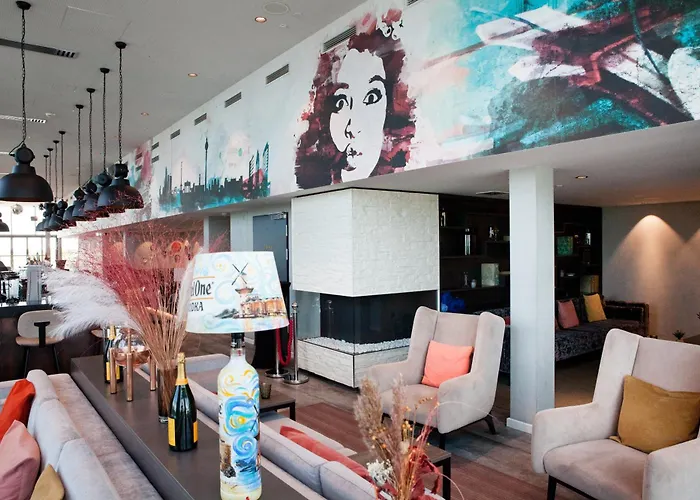 Hotel Indigo - East Side Gallery