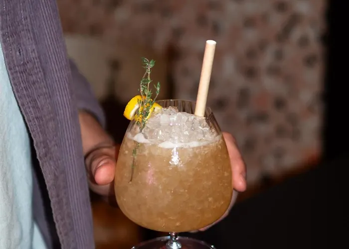 Hotel Indigo - East Side Gallery