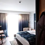 Indigo - East Side Gallery Hotel