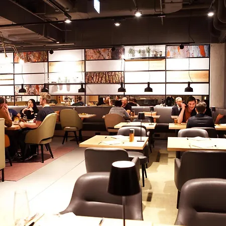 Indigo - East Side Gallery فندق