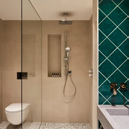 Indigo - East Side Gallery فندق