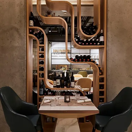 Indigo - East Side Gallery فندق