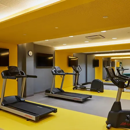 Indigo - East Side Gallery Berlin