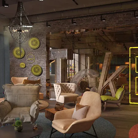 Indigo - East Side Gallery 4*