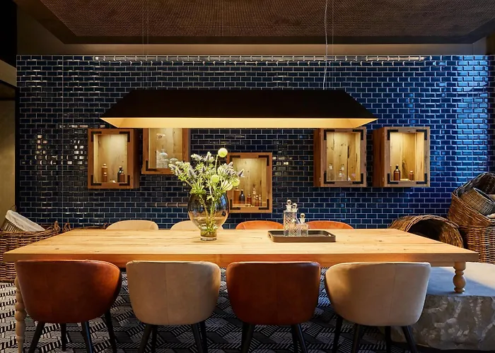 Indigo - East Side Gallery Hotel