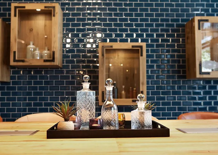 Indigo - East Side Gallery Hotel