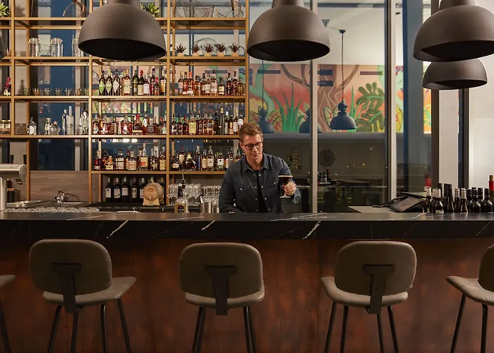 Indigo - East Side Gallery 4* ベルリン