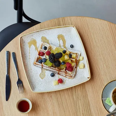 Indigo - East Side Gallery Отель