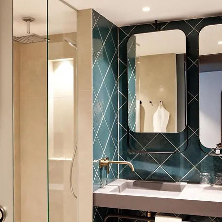 Indigo - East Side Gallery Берлин