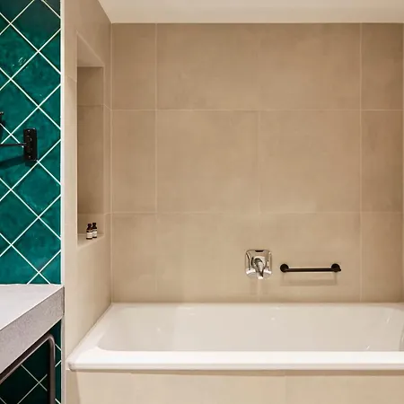 Indigo - East Side Gallery Отель Берлин