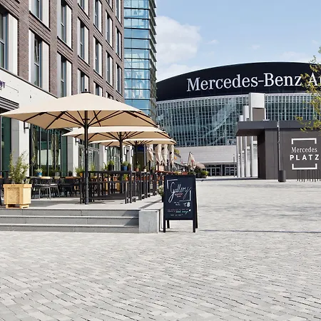 Indigo - East Side Gallery