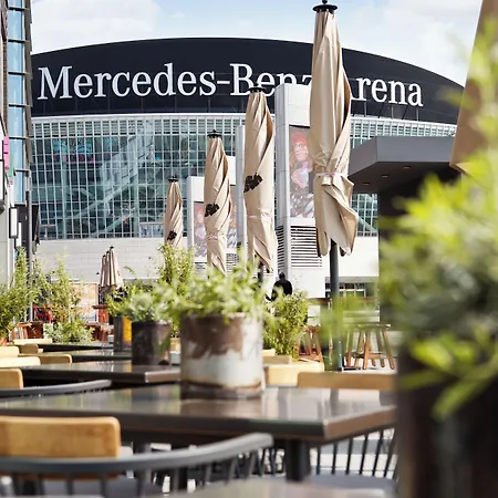 Indigo - East Side Gallery