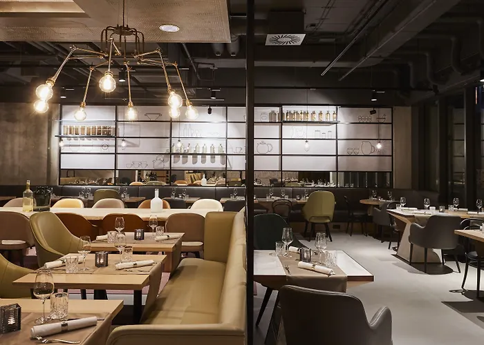 Indigo - East Side Gallery