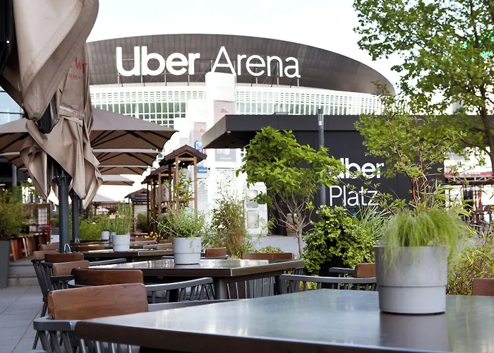 Indigo - East Side Gallery فندق 4*