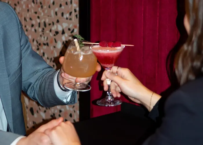 Indigo - East Side Gallery 4* Berlino