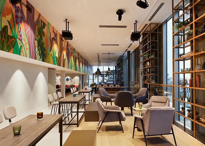 Indigo - East Side Gallery Hotel