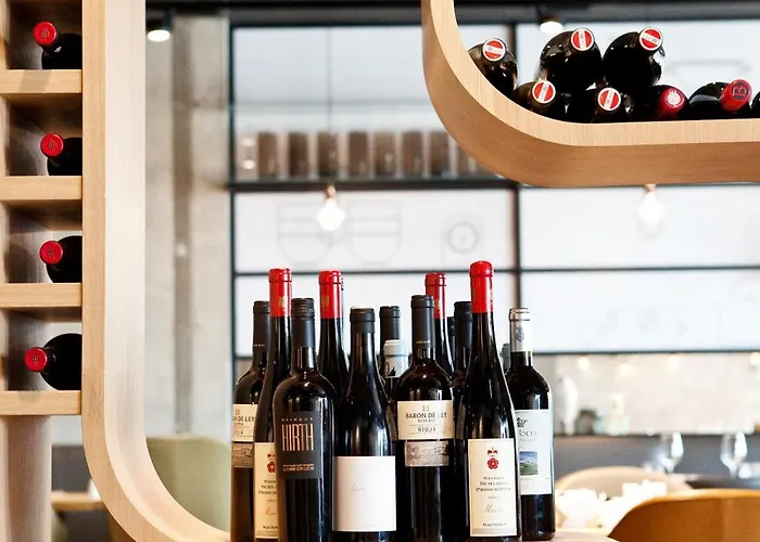 فندق Indigo - East Side Gallery 4*